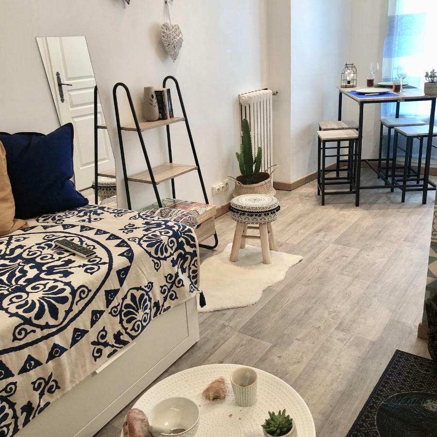 土伦Cozy Nest公寓 外观 照片